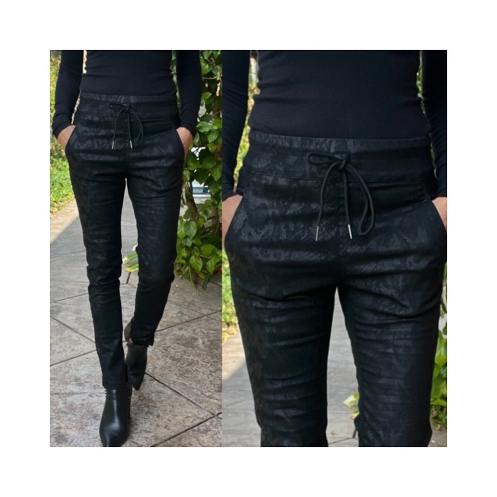 Bevy Flog Shely Black Python Drawstring Pants (Sz 24) Snake Print
